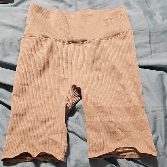 Stronger Tan Ribbed Shorts - Picture 2 of 6